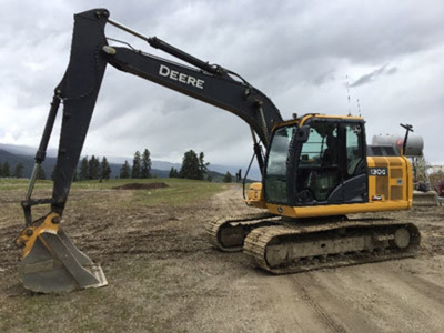 USED 2014 Deere 130G