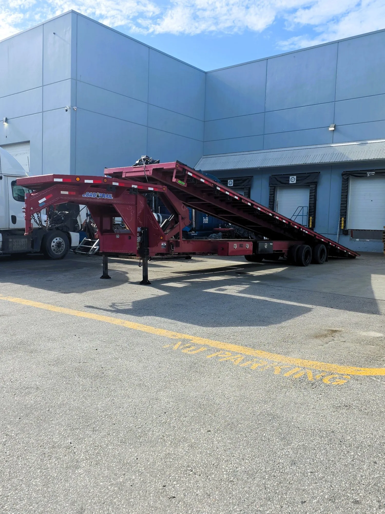 Used _UNKNOWN_ _UNKNOWN_ Lowboy Trailers British Columbia CA | Coast Machinery Group #1316307