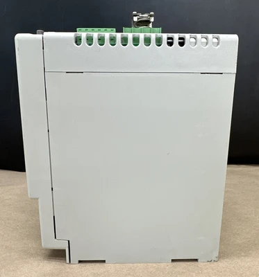 USED Allen-Bradley 2094-AC05-MP5