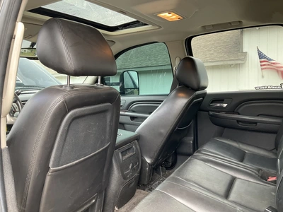 USED 2011 GMC SIERRA 2500