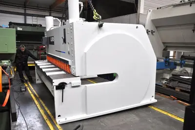 USED LVD MVS 3100 X 13 MM