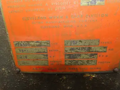 Cleveland Worm & Gear 200AT Speed Reducer 79:1 Gearbox 2.8Hp 22rpm RH Output