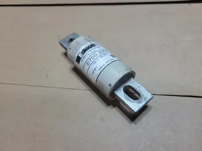 Used EDISON E70S 200 Fuses British Columbia CA | Lenmark #1489680