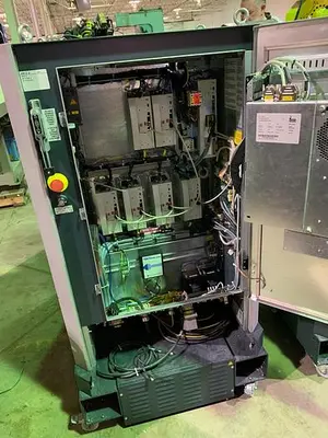 Used 2006 KUKA KR 6 ARC Robots Michigan US | Aucto #1332226