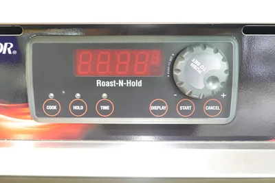NEW CRES-COR ELECTRIC UNDERCOUNTER ROAST-N-HOLD CONVECTION OVEN MODEL CO151X185DE2081