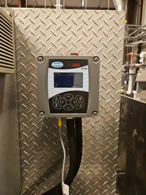 USED 2011 CORIX UV-200-2
