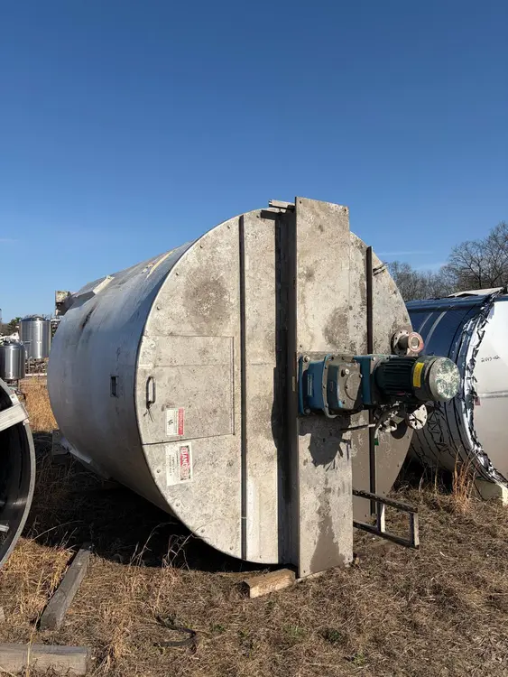 Used 2000 A&B PROCESSING 3,000 GALLON Stainless Steel Tanks New Jersey US | Perry Equipment #455635