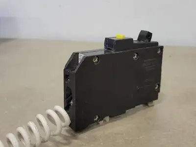 USED SQUARE D QO115
