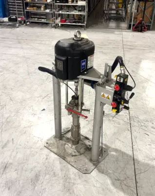 USED GRACO PUMP SYSTEM
