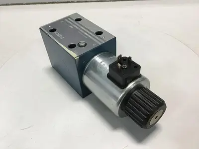 USED BOSCH 0 810 001 754