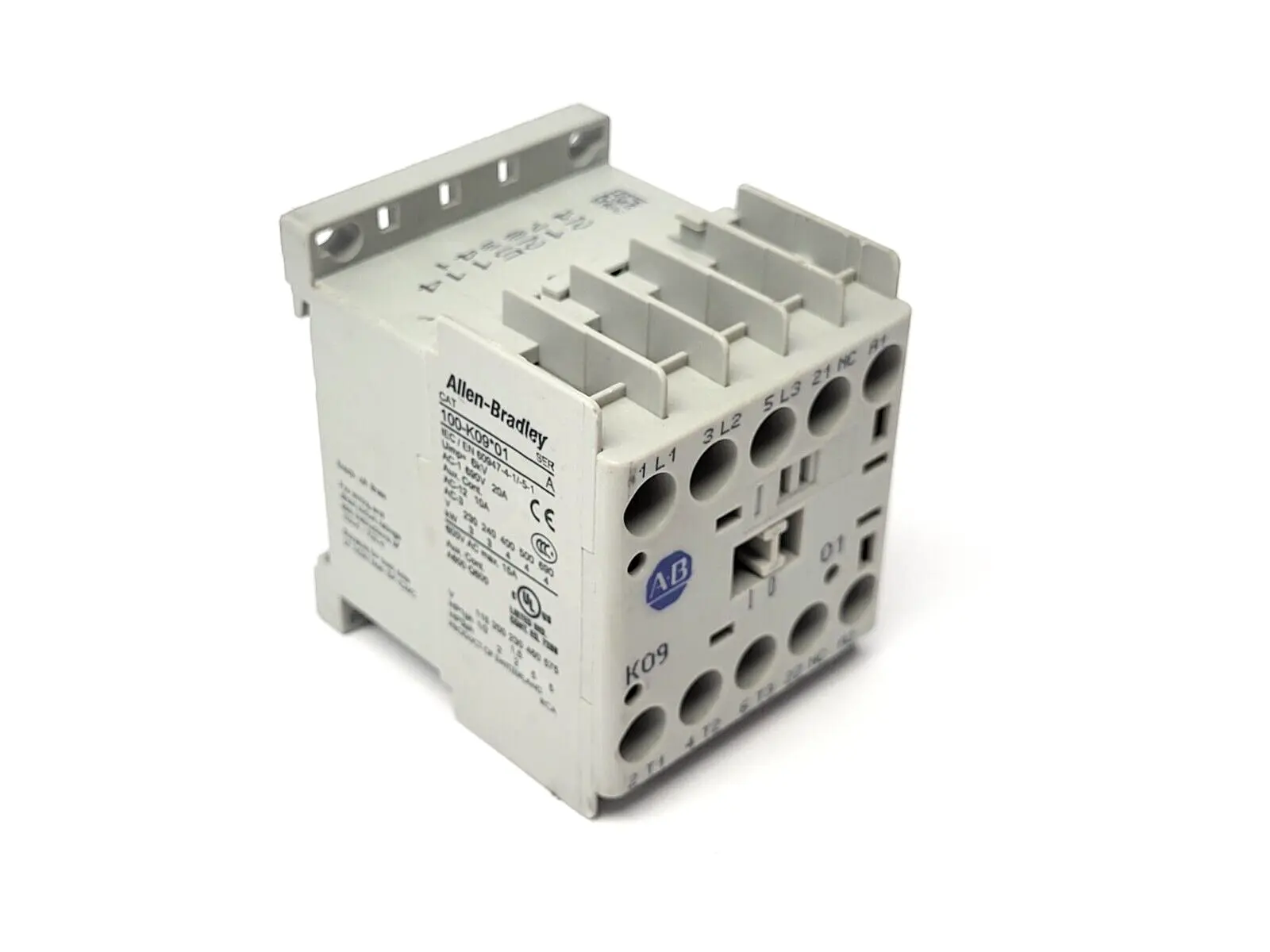 100-K09VC01 | Allen Bradley  Miniature Contactor 600V - For parts or not working