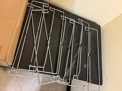 Rack inserts for hot box