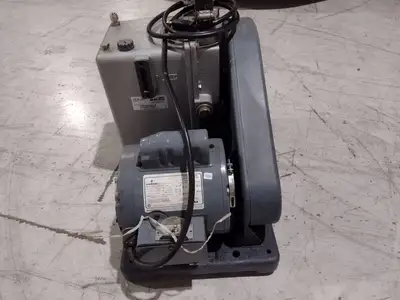 Used Welch 1402N-01 Vacuum Pumps Michigan US | Maverick Industrial Sales #1401033