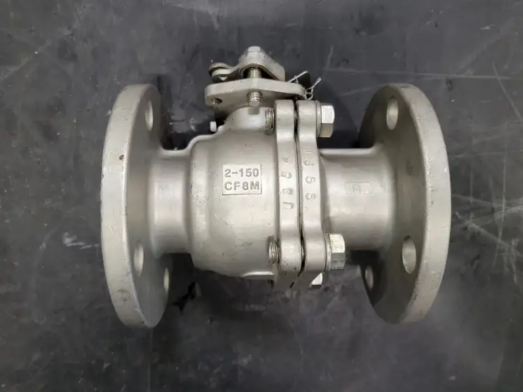 Used LENMARK INDUSTRIES BV-08 Valves/Fittings British Columbia CA | Lenmark #256219