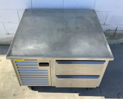 152-0169 Traulsen TE036HT 36” 2 Drawer Chef Base
