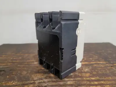 USED FEDERAL PIONEER CE3020B