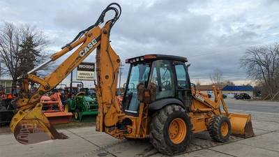 USED 2005 CASE 590SM
