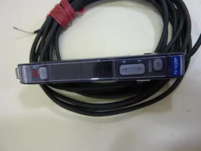 USED KEYENCE CORP FS-V22RP