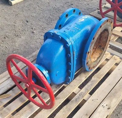 USED AMERICAN DARLING 12" GATE VALVES