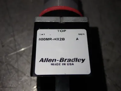NEW ALLEN BRADLEY 800MRHX2B