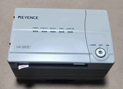 NEW KEYENCE LK-2011