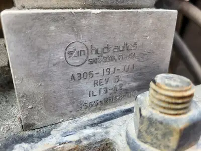 USED ATLAS COPCO MT6020