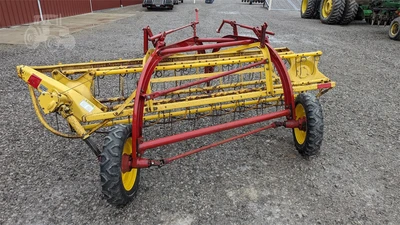 USED NEW HOLLAND ROLABAR 256