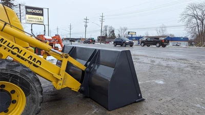 USED NEW HOLLAND 675E
