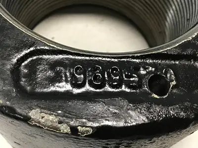 USED CINCINNATI MILACRON 3989570