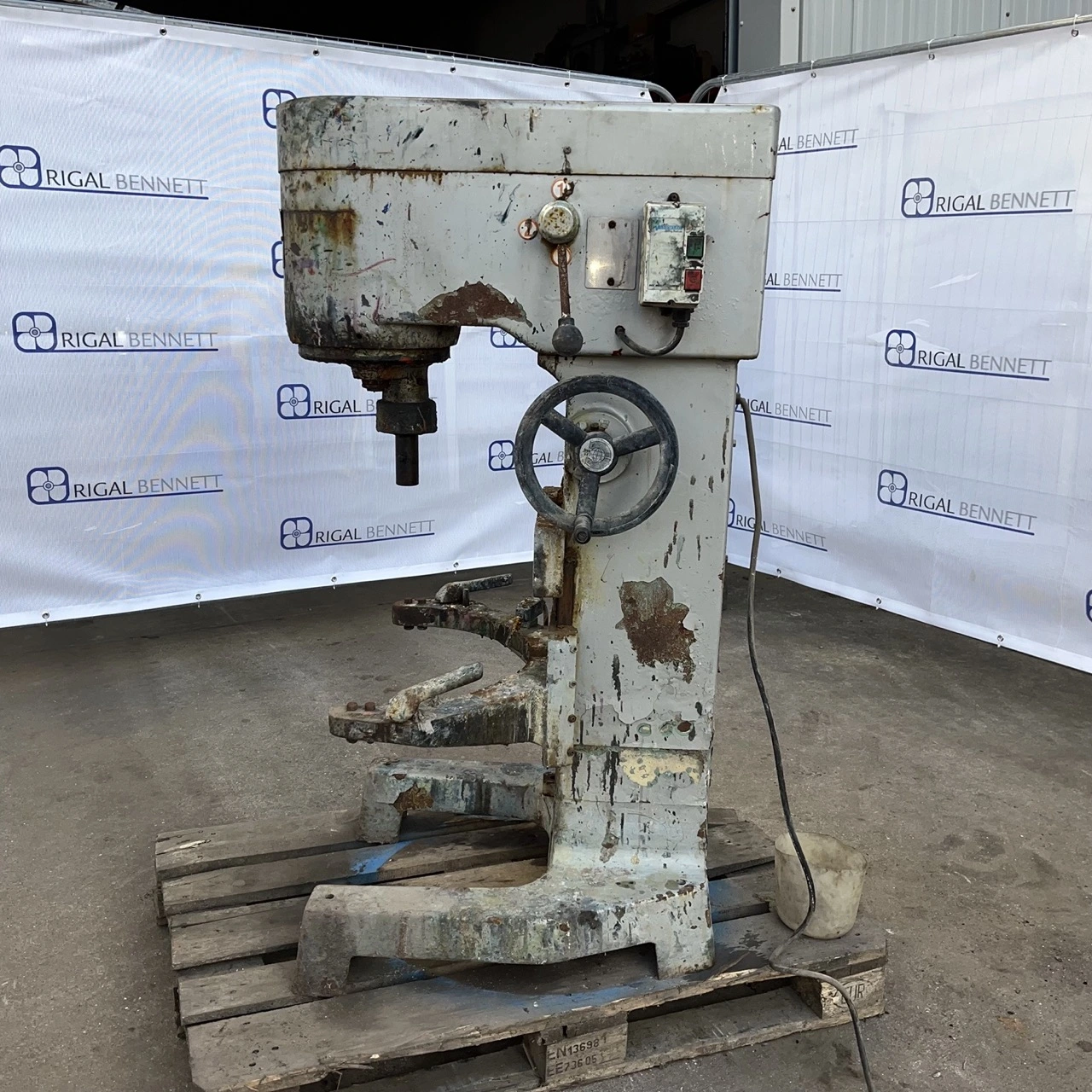 60L Precision Planetary  Change Pan Mixer Sh606