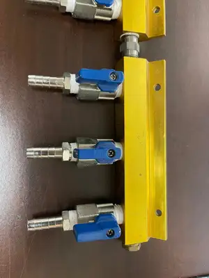 Used Falcon Restaurant Supply Used 6 Valve Brass 3/8" Beer Tap Bar Soda Co2 Gas Manifold with Shut-off Valves Beverage Carbonation Equipment Illinois US | Falcon Restaurant Supply #1375826
