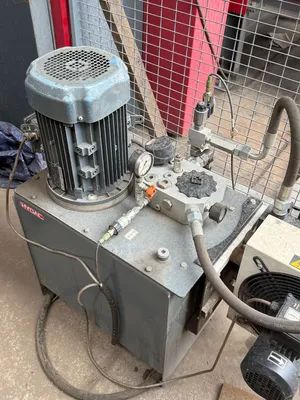 USED 2018 VOORTMAN V808