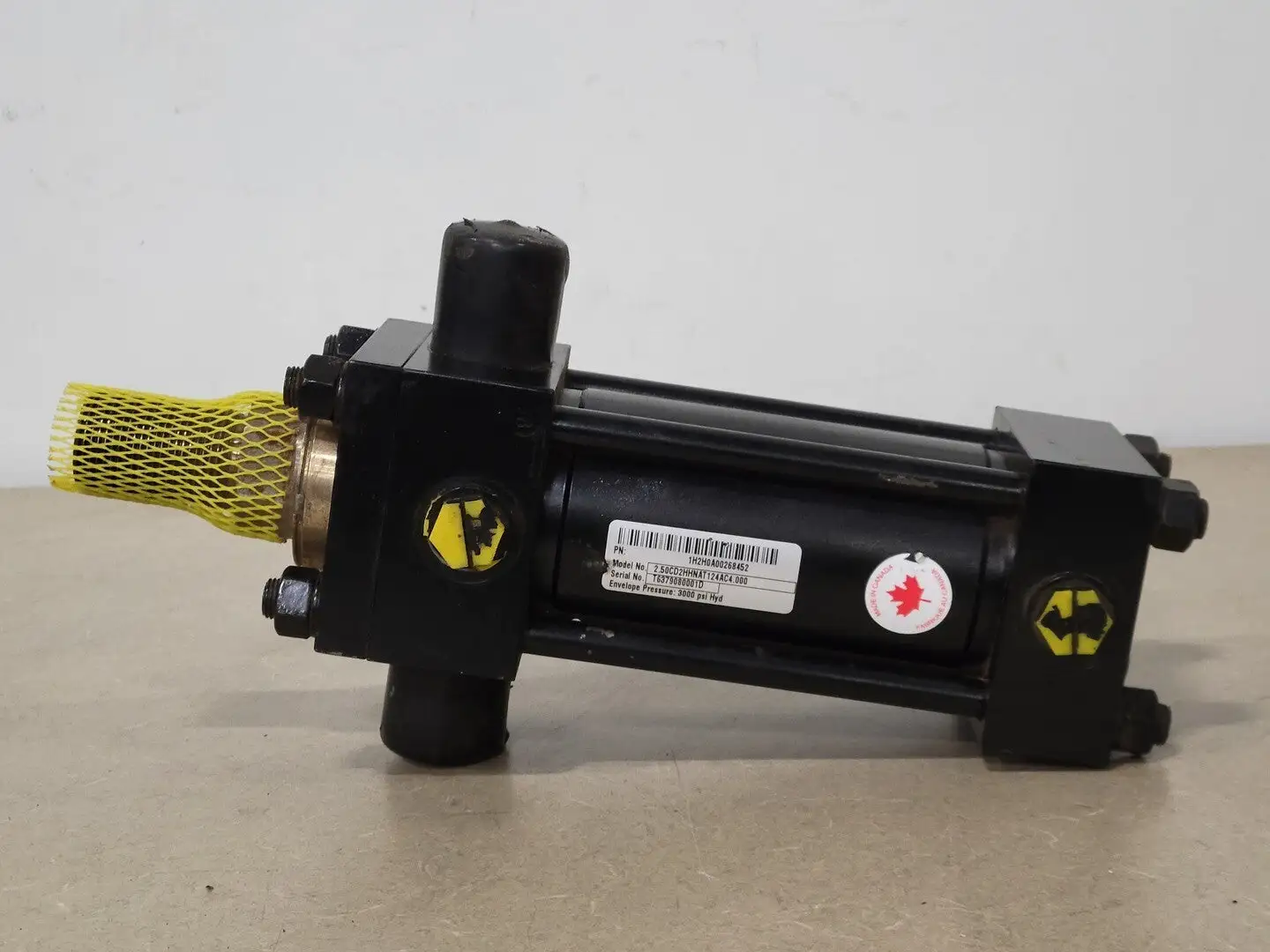 USED PARKER 2.50CD2HHNAT124AC4.000