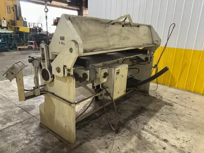 8' X 10 GAUGE CHICAGO DREIS & KRUMP MODEL #8135-6 POWERED BOX & PAN FINGER BRAKE: STOCK #23777