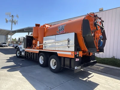 Used 2017 INTERNATIONAL 7500 Hydro Excavators California US | Big Truck & Equipment #1412341
