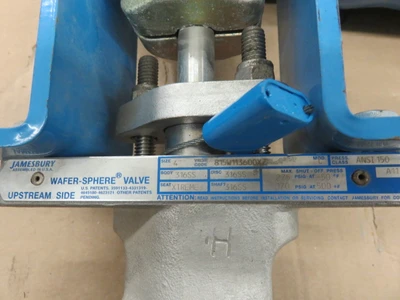 Jamesbury 4"-150 Wafer Sphere / Butterfly Valve with Pneumatic Actuator Unused