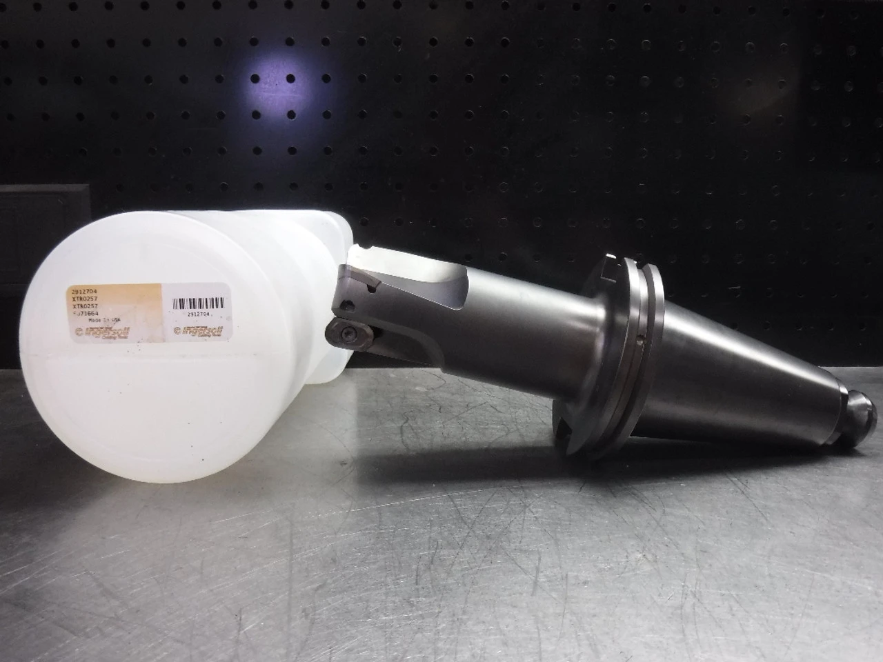 Ingersoll CAT50 2" Indexable Endmill 5.5" Projection XTR0257 (LOC868B)