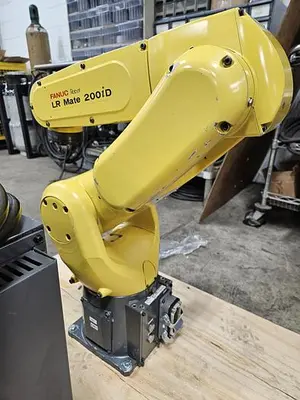 USED 2014 FANUC LR MATE 200ID