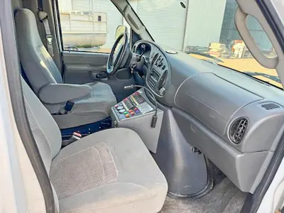 Used 2006 FORD E350 VAN E-LOGS ARIES INDUSTRIES VIDEO SYSTEM MODEL 9200 Service & Utility Trucks California US | East West Machinery & Drilling #1417798