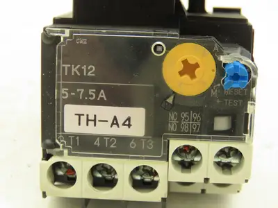 Fuji SK12L Motor Starter Contactor 5.5kW 600V TK12W & Thermal Overload 5-7.5A