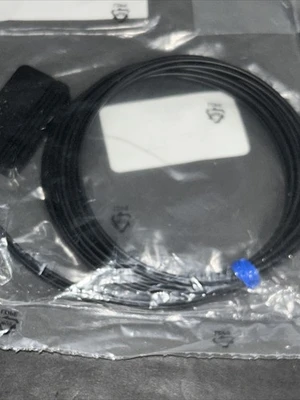NEW Omron E32-TC200
