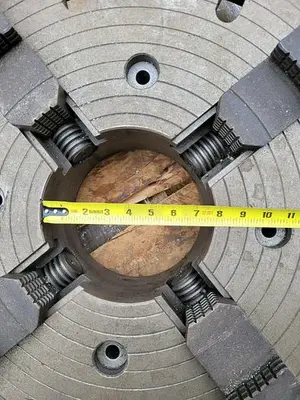 31-1/2" Diameter Cast Iron 4-Jaw Chuck w/8" Thru Hole, 4-Hole Mnt, Lathe/Set-up
