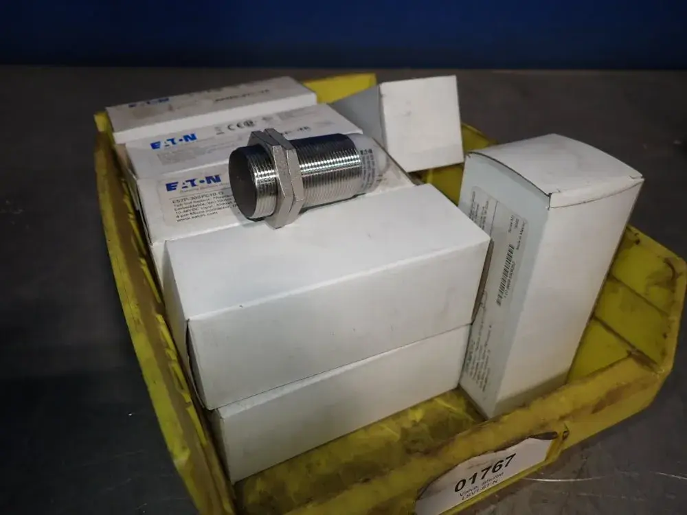 NEW EATON E57P30SPC10Q