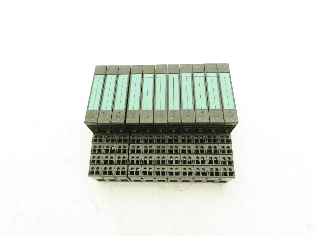 Used SIEMENS _UNKNOWN_ PLC Input & Output Indiana US | Arrow Industrial #1413429
