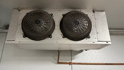 Walk-in Cooler (30x22)