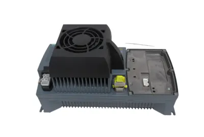 NEW SIEMENS 6SL3525-0PE24-0AA1 FREQUENCY CONVERTER 6SL35250PE240AA1