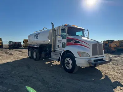 USED 2018 Kenworth T370