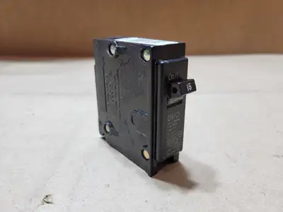 Used CUTLER-HAMMER BR115 Circuit Breakers British Columbia CA | Lenmark #1488964