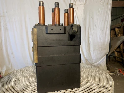 GE Circuit Breaker K143, 600A, 7500V, EO/DO, 110VDC Control