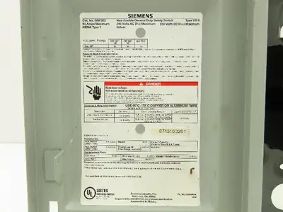 Siemens GNF322 Safety Switch Disconnect Non Fusible 60A 240VAC 250VDC HP Rated